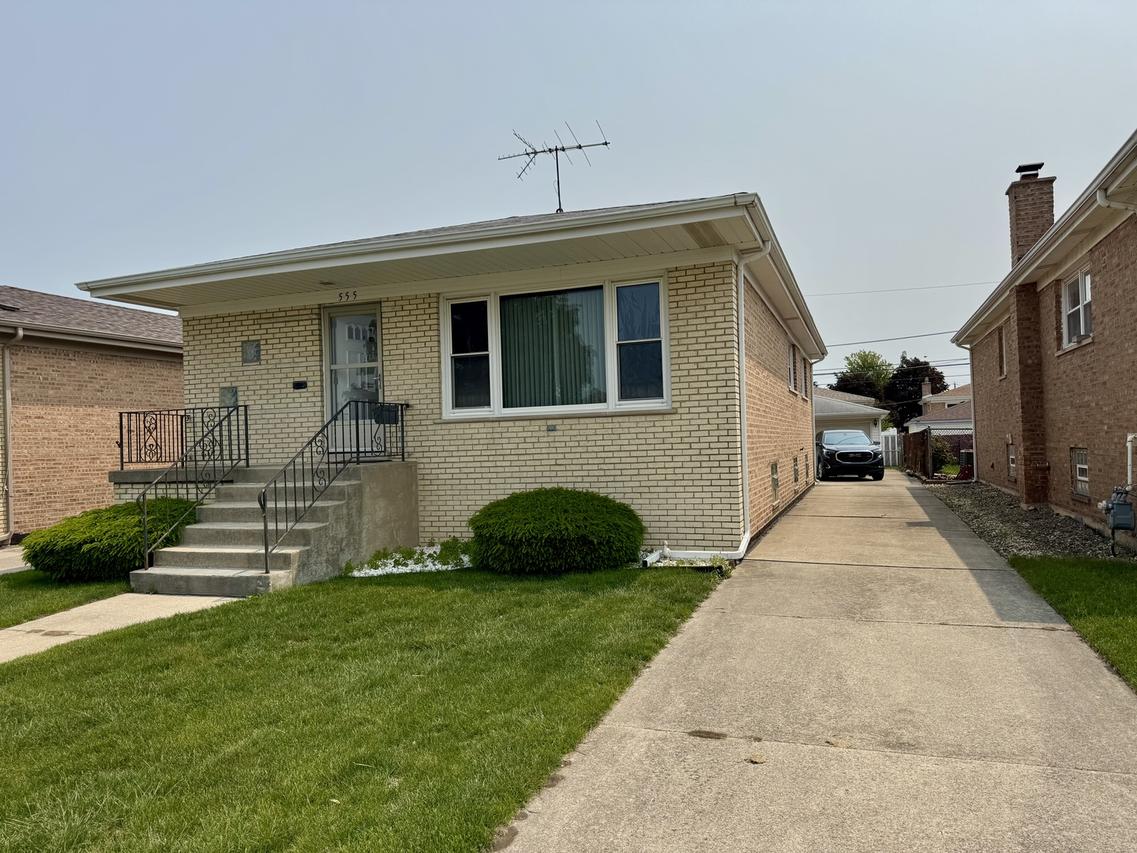 555 Muskegon Ave., Calumet City, IL 60409