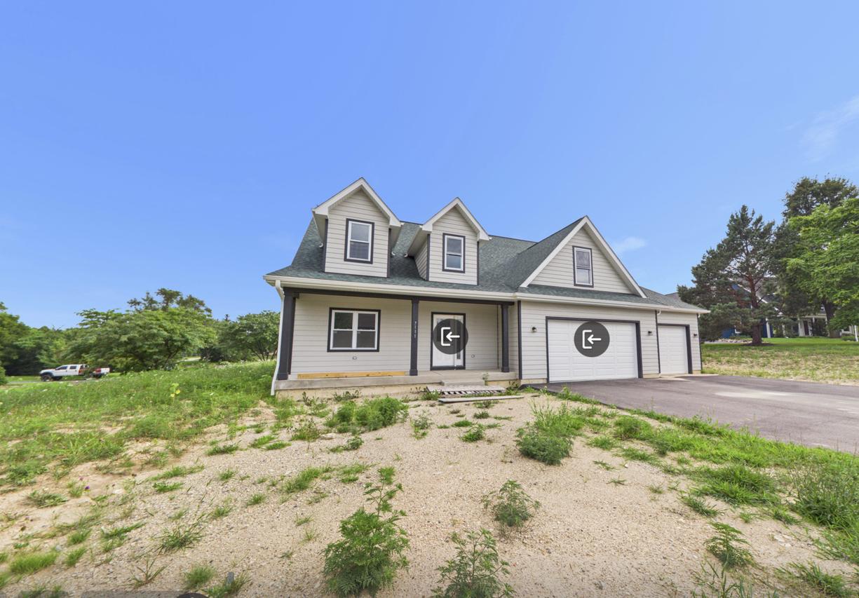 7111 Marsh Dr., Lakewood, IL 60014