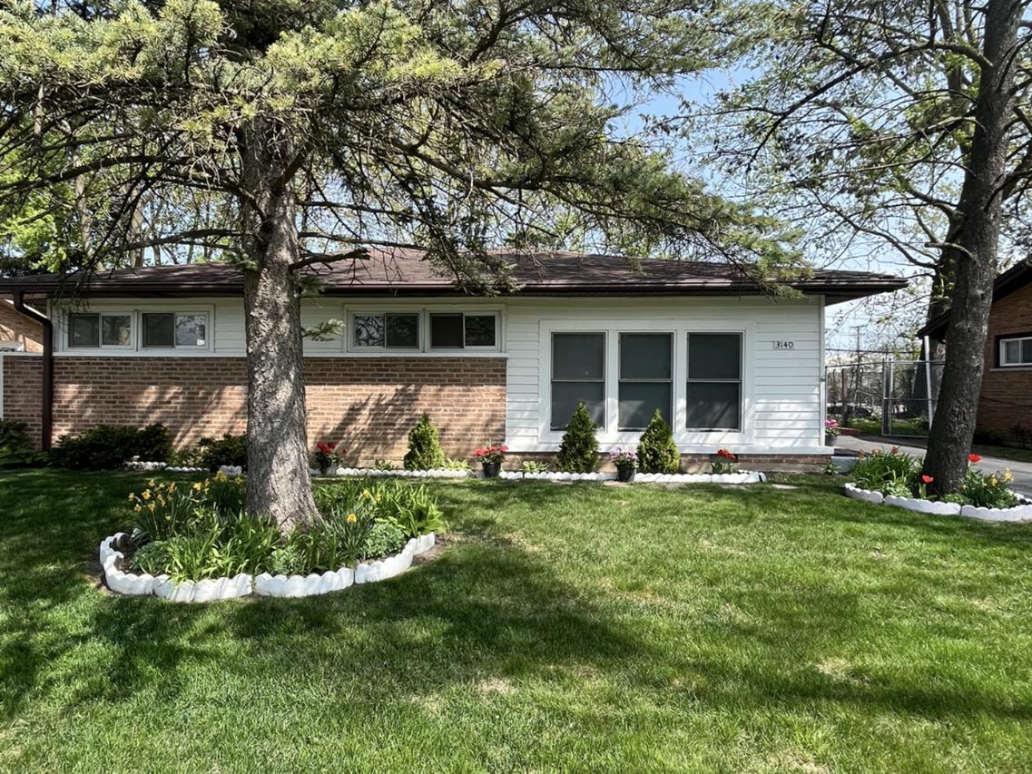 3140 Sherwood Ave., Markham, IL 60428