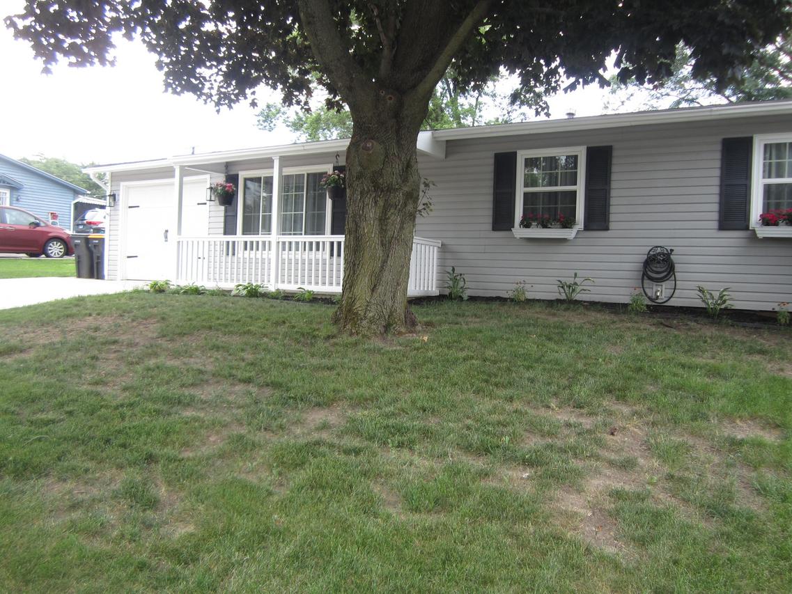 605 W Schaumburg Rd., Streamwood, IL 60107