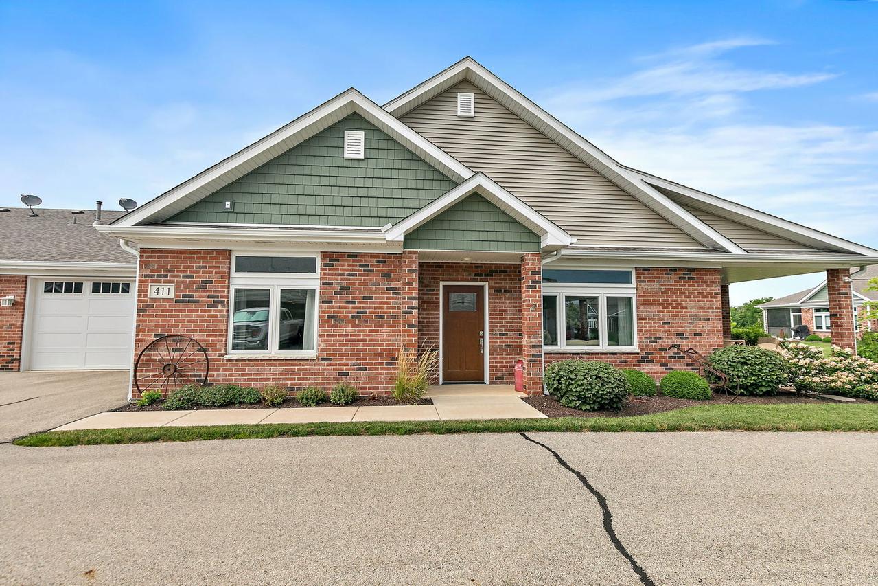 411 Stearn Dr., Genoa, IL 60135