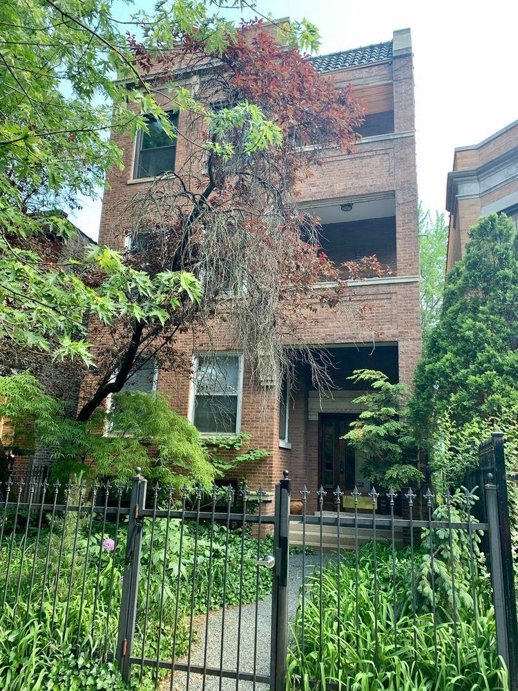 1505 W Hollywood Ave., Chicago, IL 60660