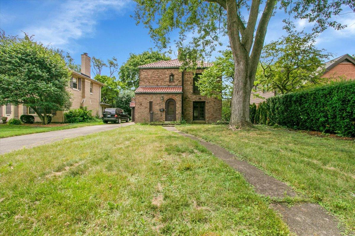 2324 Marston Ln., Flossmoor, IL 60422