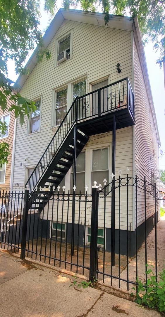 4751 S Hoyne Ave., Chicago, IL 60609