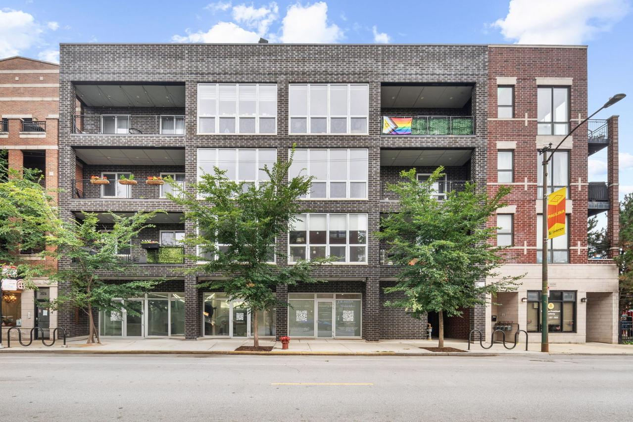 3530 N Lincoln Ave. #304, Chicago, IL 60657