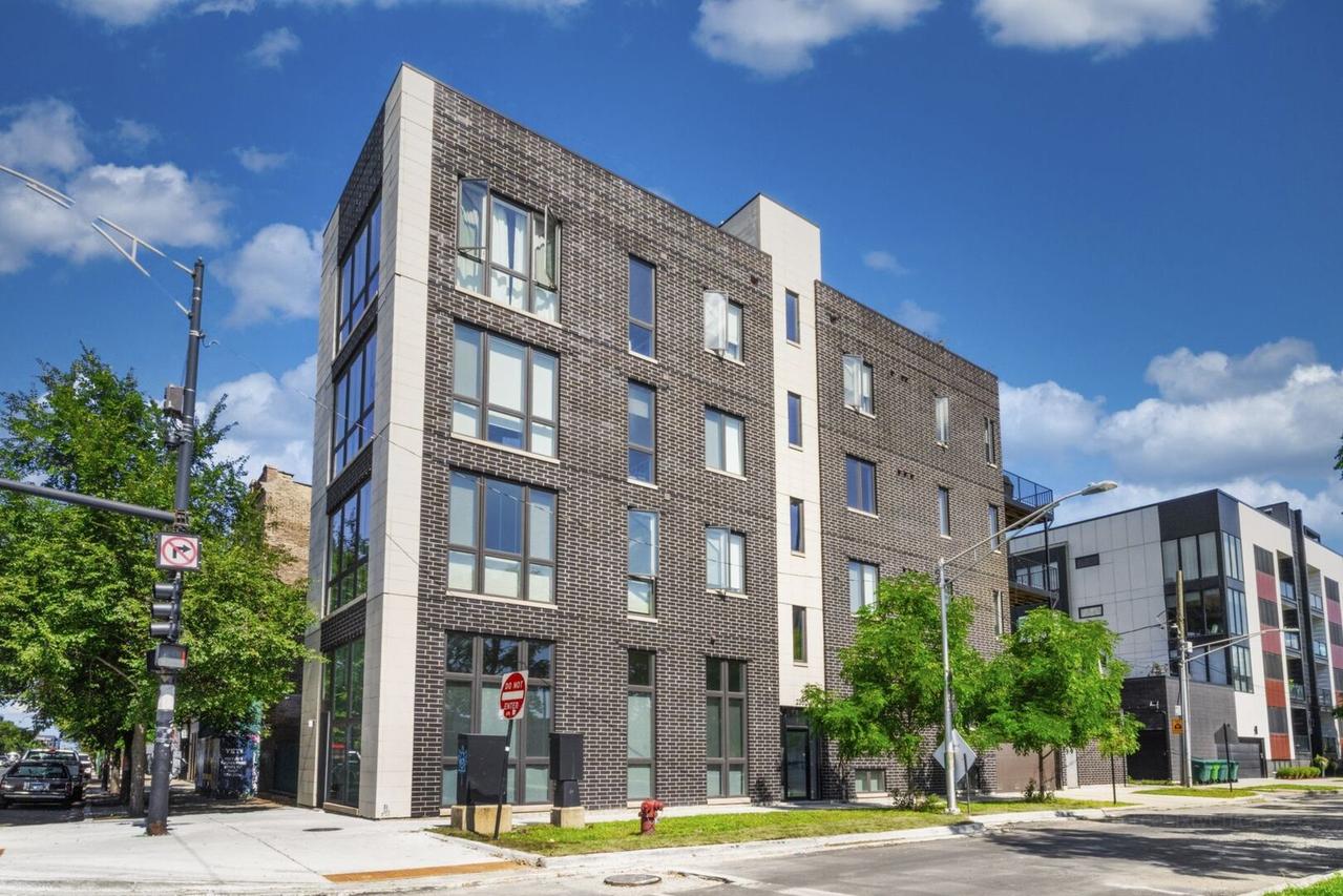 2352 W Potomac Ave. #2, Chicago, IL 60622
