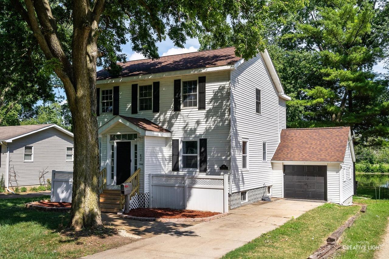 455 N River St., Montgomery, IL 60538