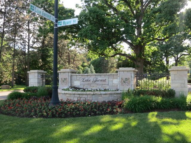 24951 W Lake Forrest Ln., Shorewood, IL 60404