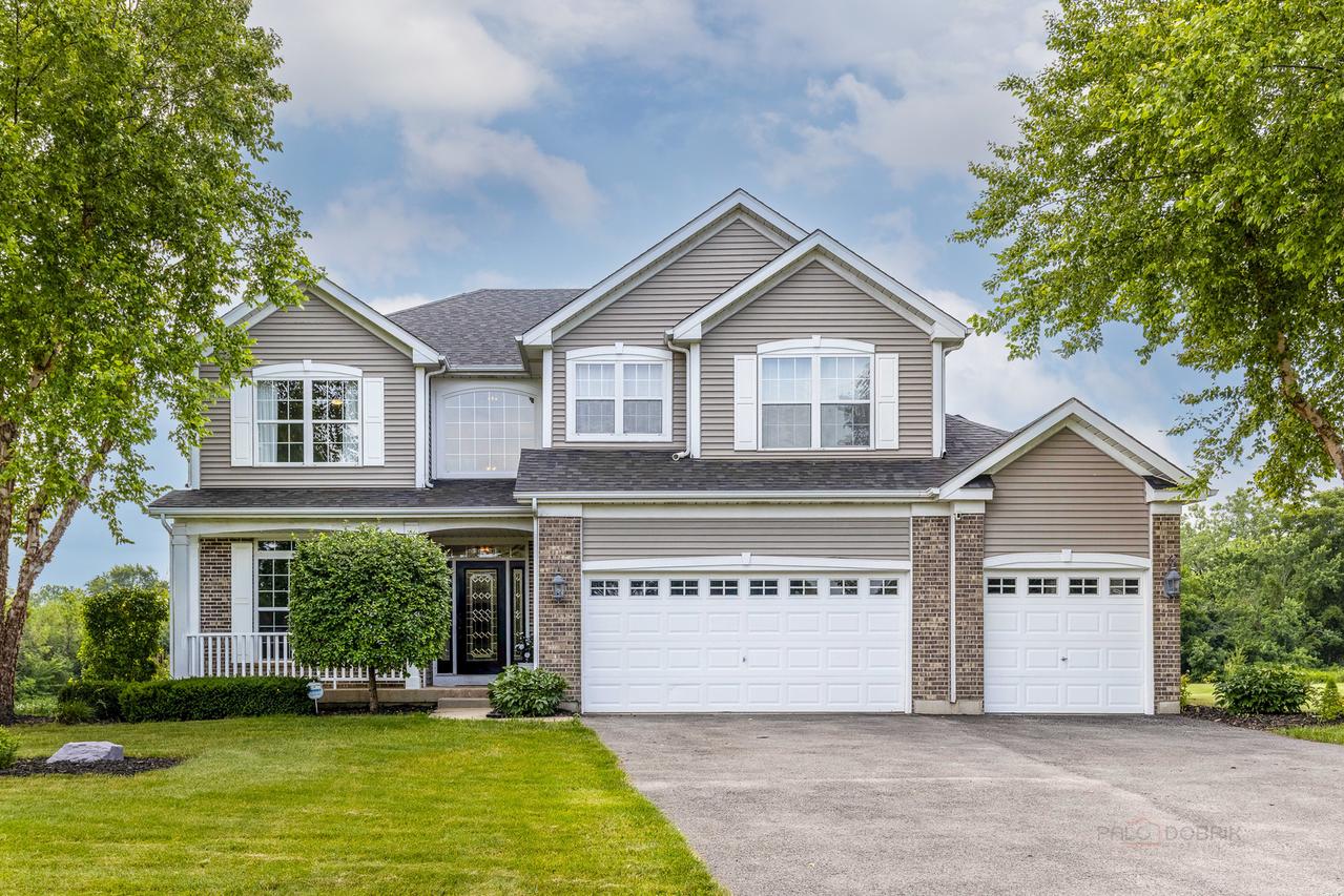 13205 W Hidden Springs Tr., Wadsworth, IL 60083