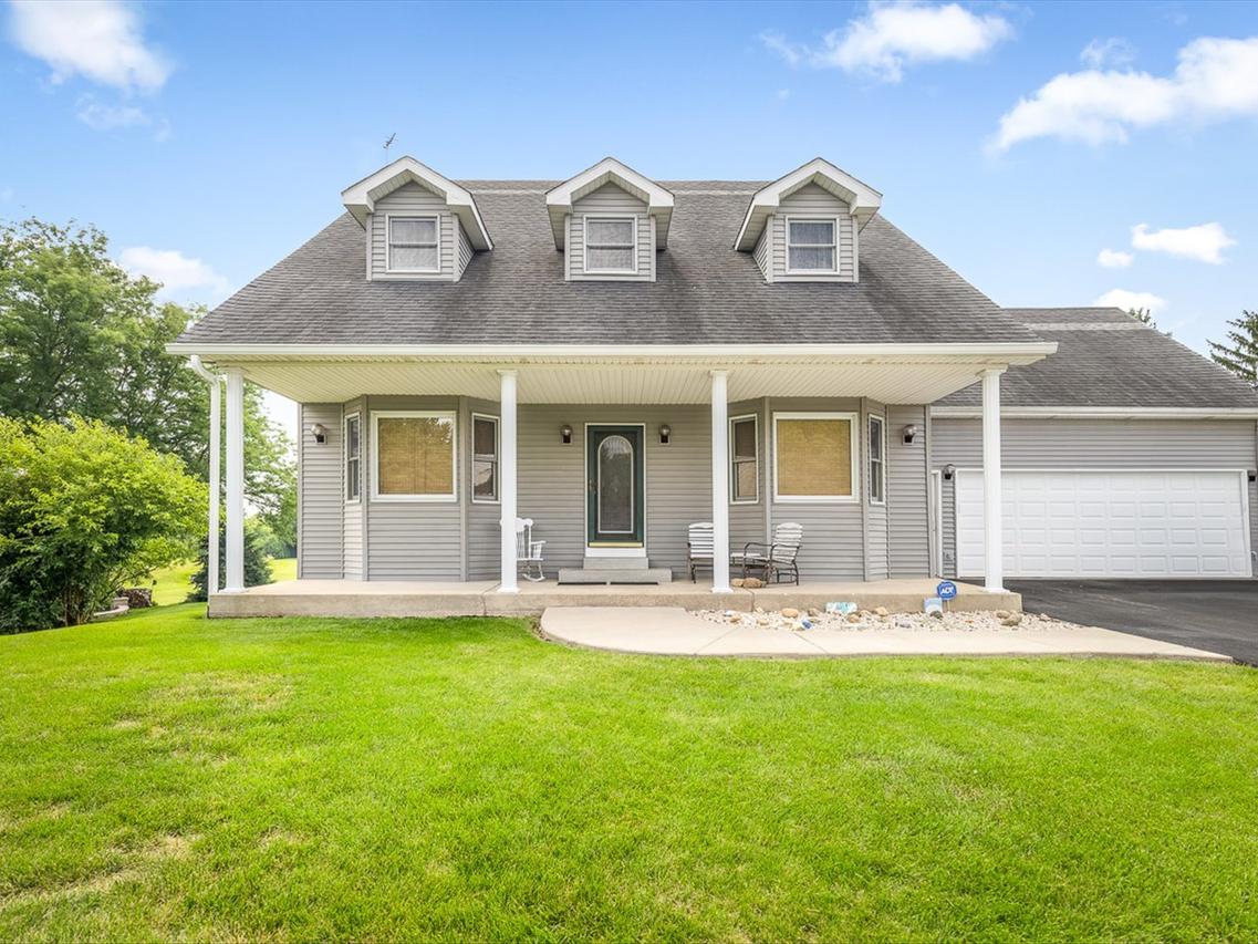 1317 Riverbend Ln., Belvidere, IL 61008