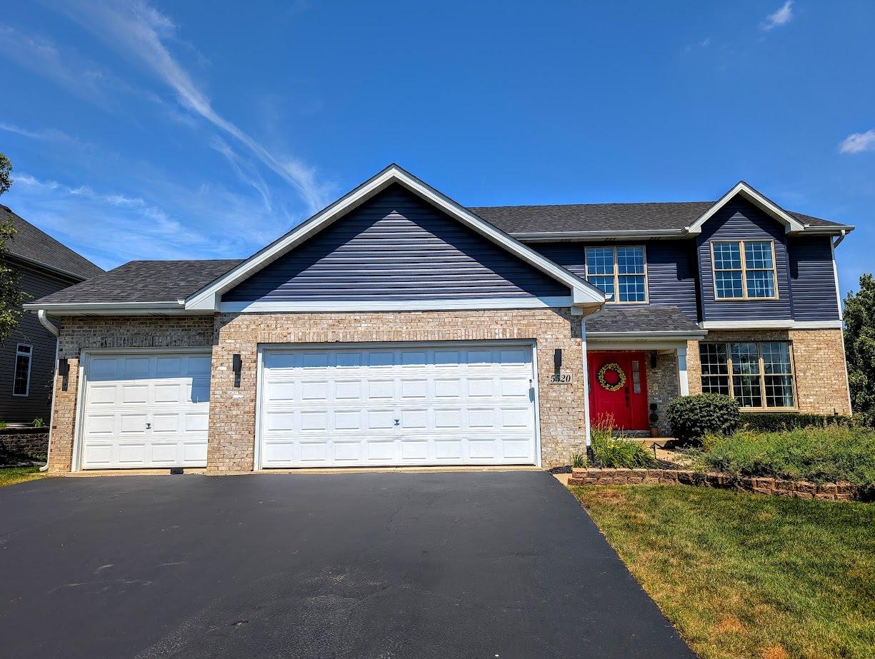 5520 Bear Claw Ct., Hoffman Estates, IL 60192
