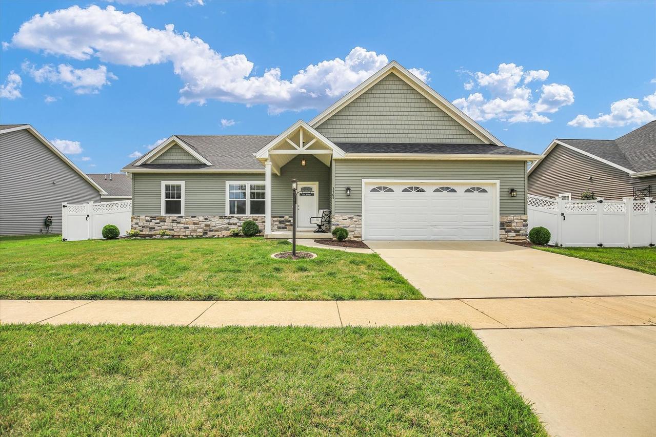3405 Memory Ln., Urbana, IL 61802