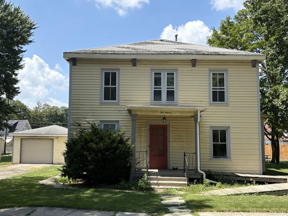 411 Depot St., Mazon, IL 60444