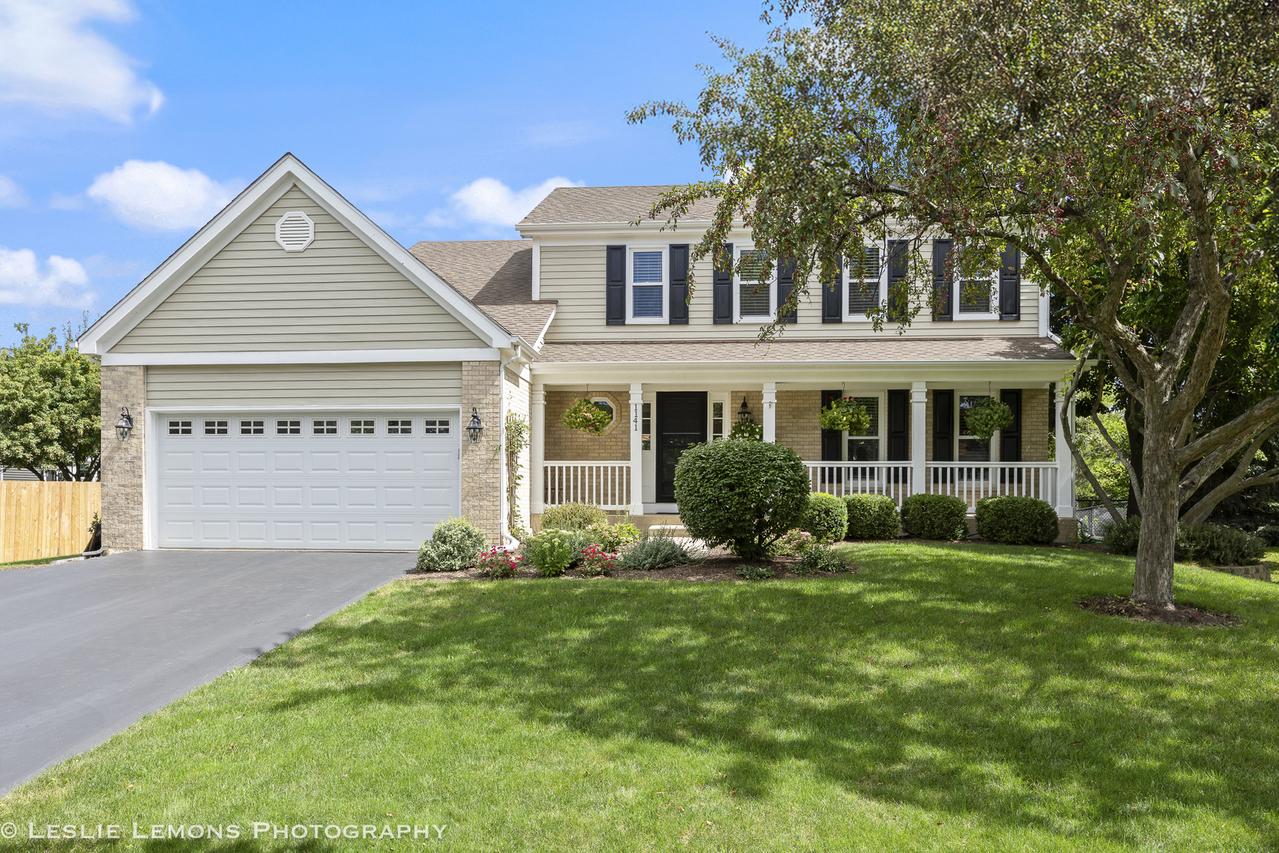 1141 Boxwood Dr., Crystal Lake, IL 60014