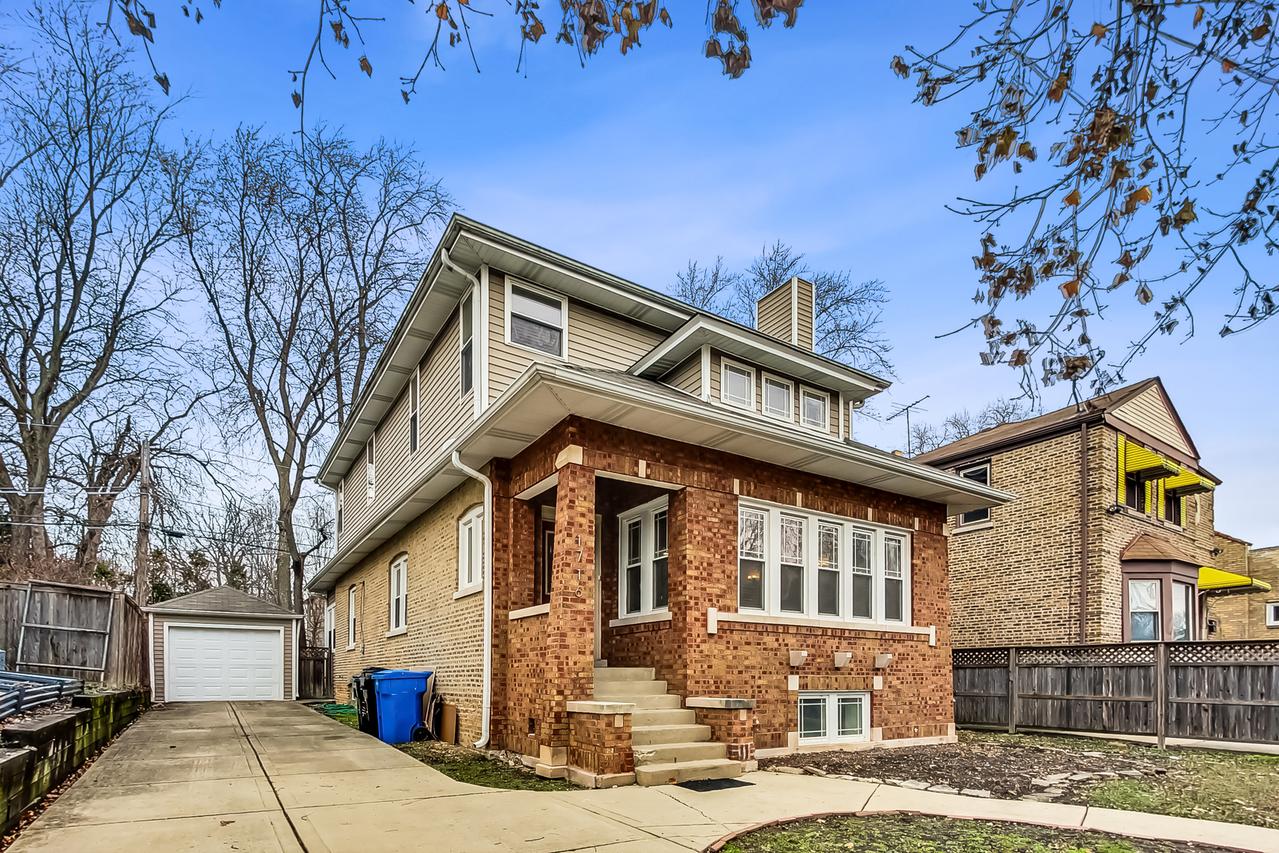 1716 W Beverly Glen Pkwy., Chicago, IL 60643