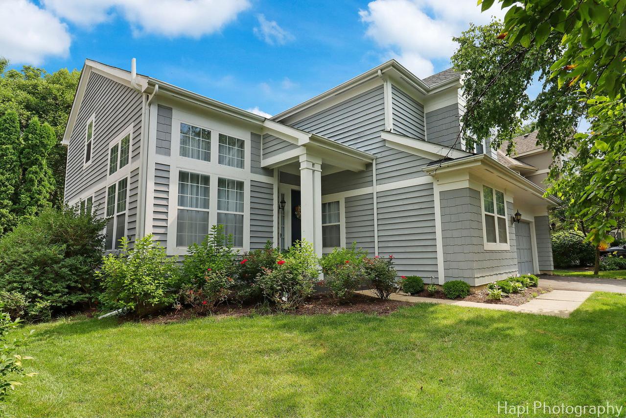 2260 Congressional Ln., Riverwoods, IL 60015