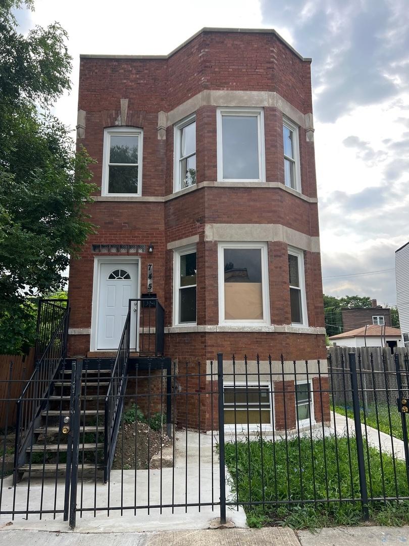 745 S Kolmar Ave., Chicago, IL 60624