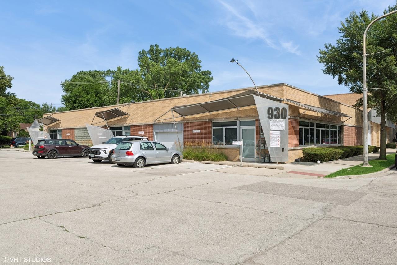 930 Pitner Ave. #3, Evanston, IL 60202