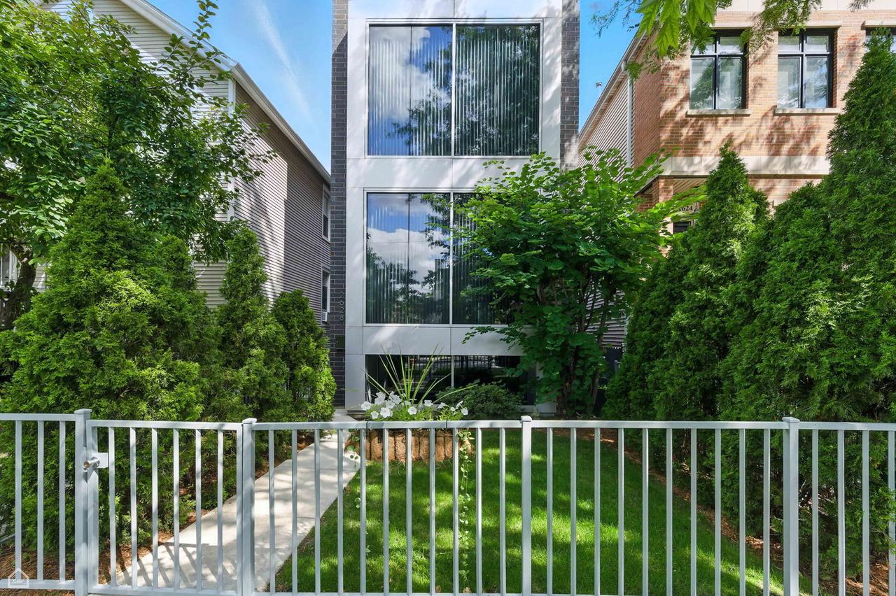2628 W Homer St., Chicago, IL 60647