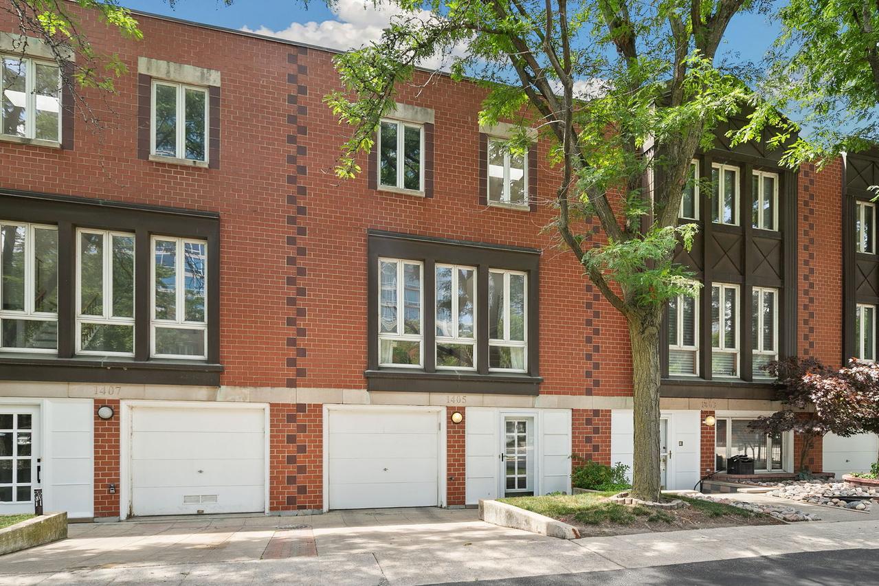 1405 S Plymouth Ct., Chicago, IL 60605