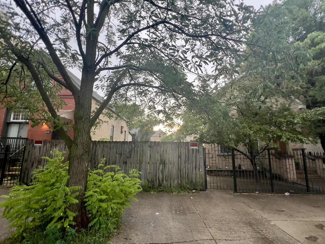 1118 N California Ave., Chicago, IL 60622