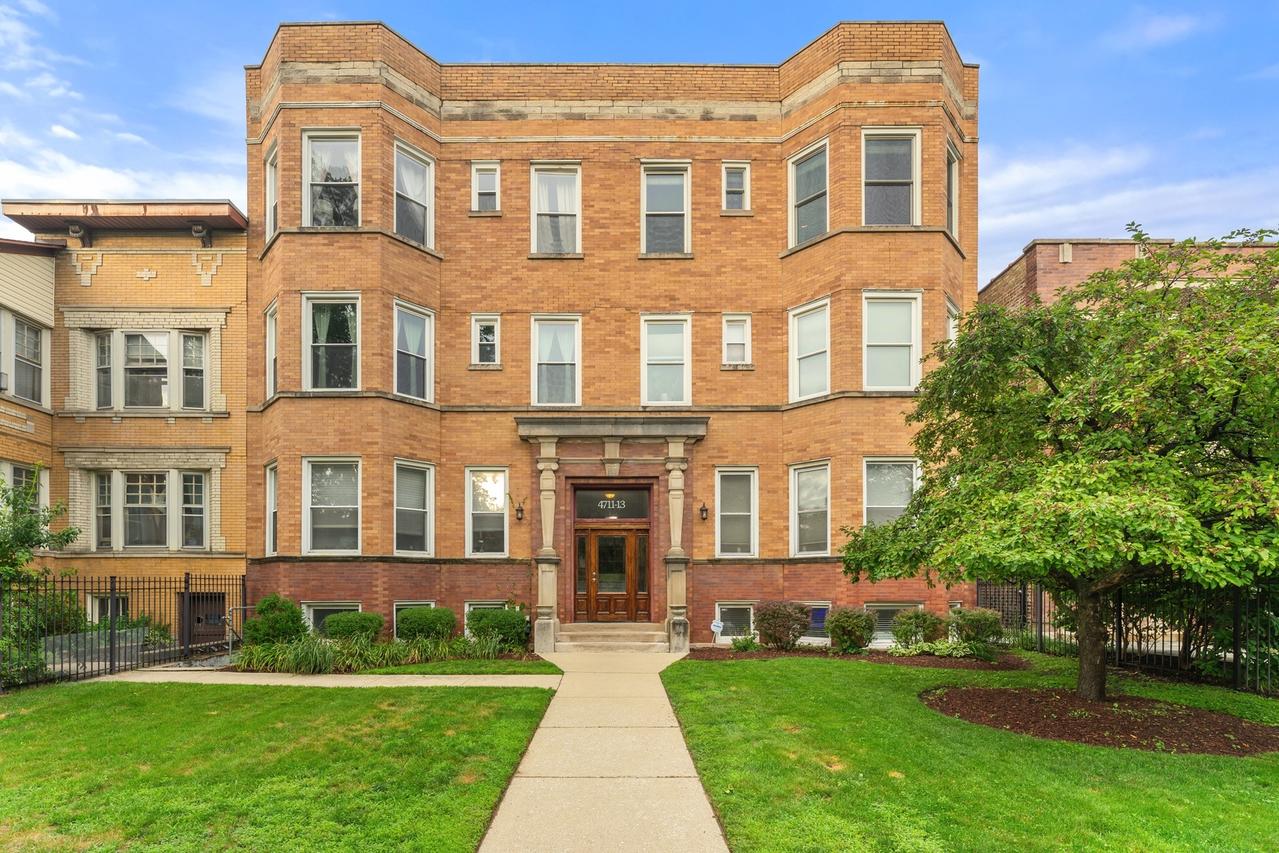 4711 N Dover St. #3S, Chicago, IL 60640