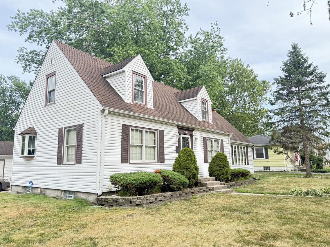 18005 Arcadia Ave., Lansing, IL 60438