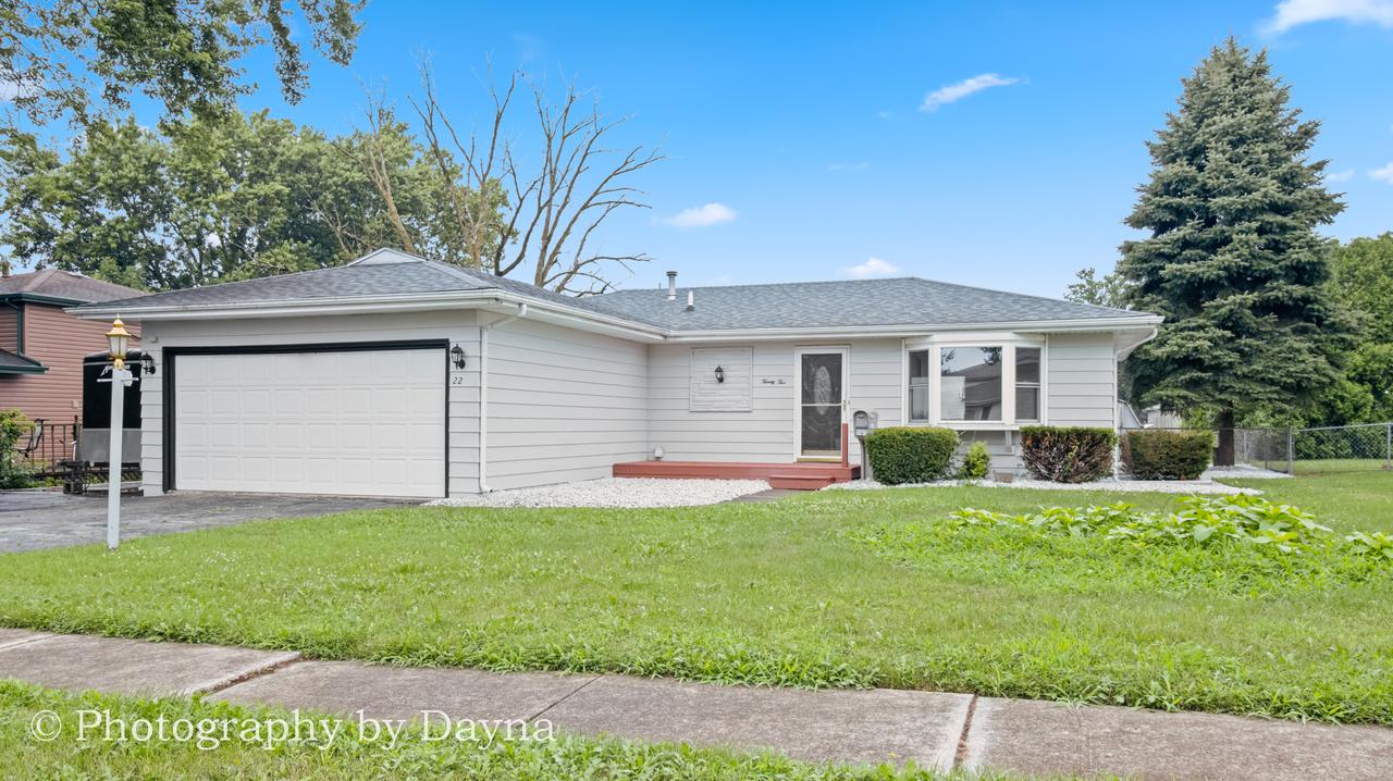 22 Emery Dr., Bourbonnais, IL 60914