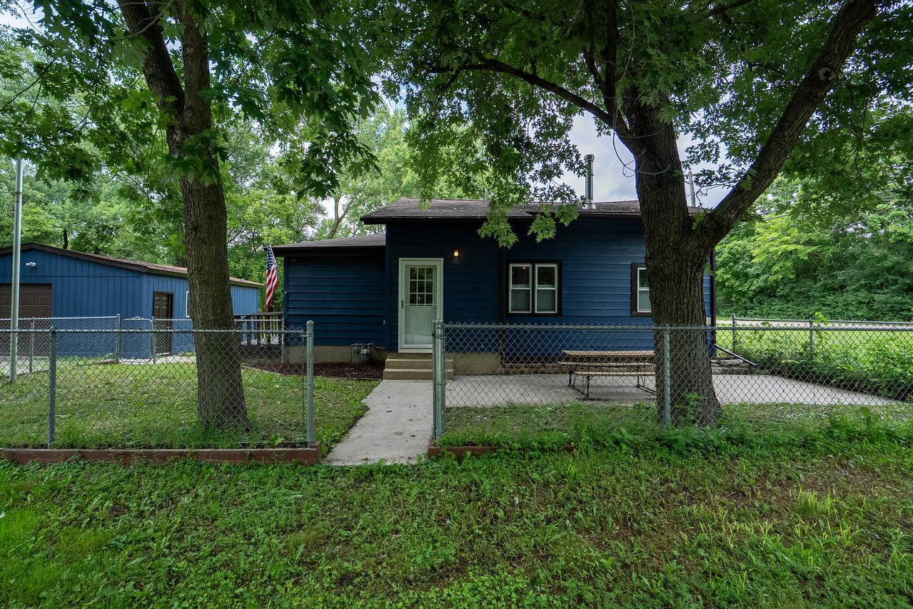 42782 N Lake Ave., Antioch, IL 60002