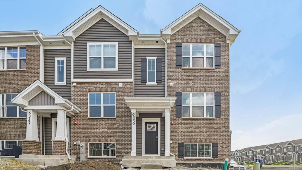 17305 Ulster Dr., Tinley Park, IL 60477