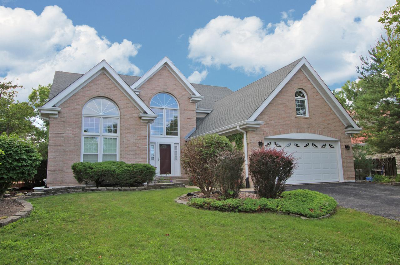 1254 Tracie Dr., Lake Zurich, IL 60047