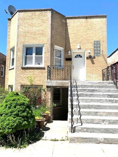 1326 S 59th Ave., Cicero, IL 60804
