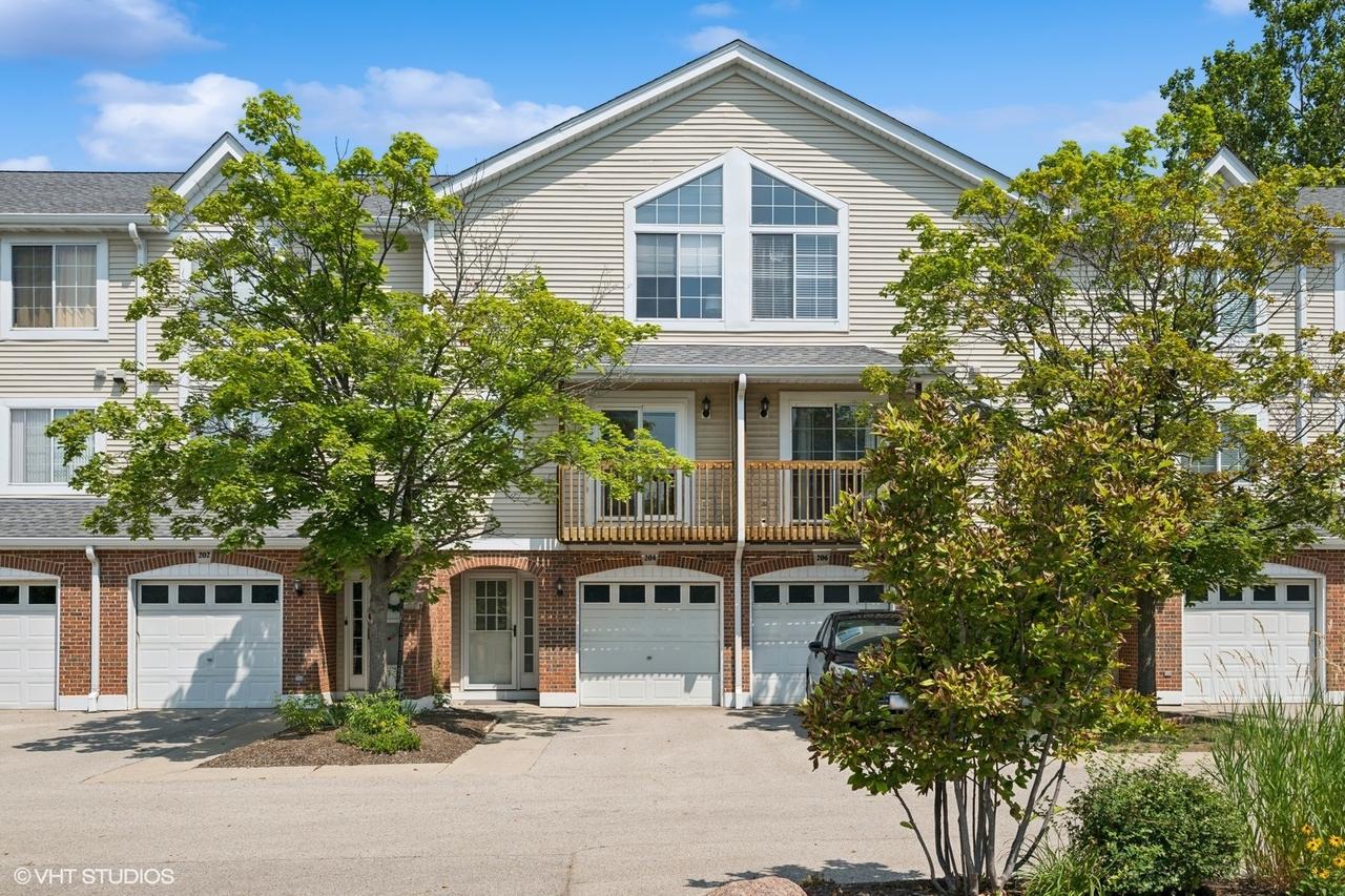 204 E Parallel St., Palatine, IL 60067