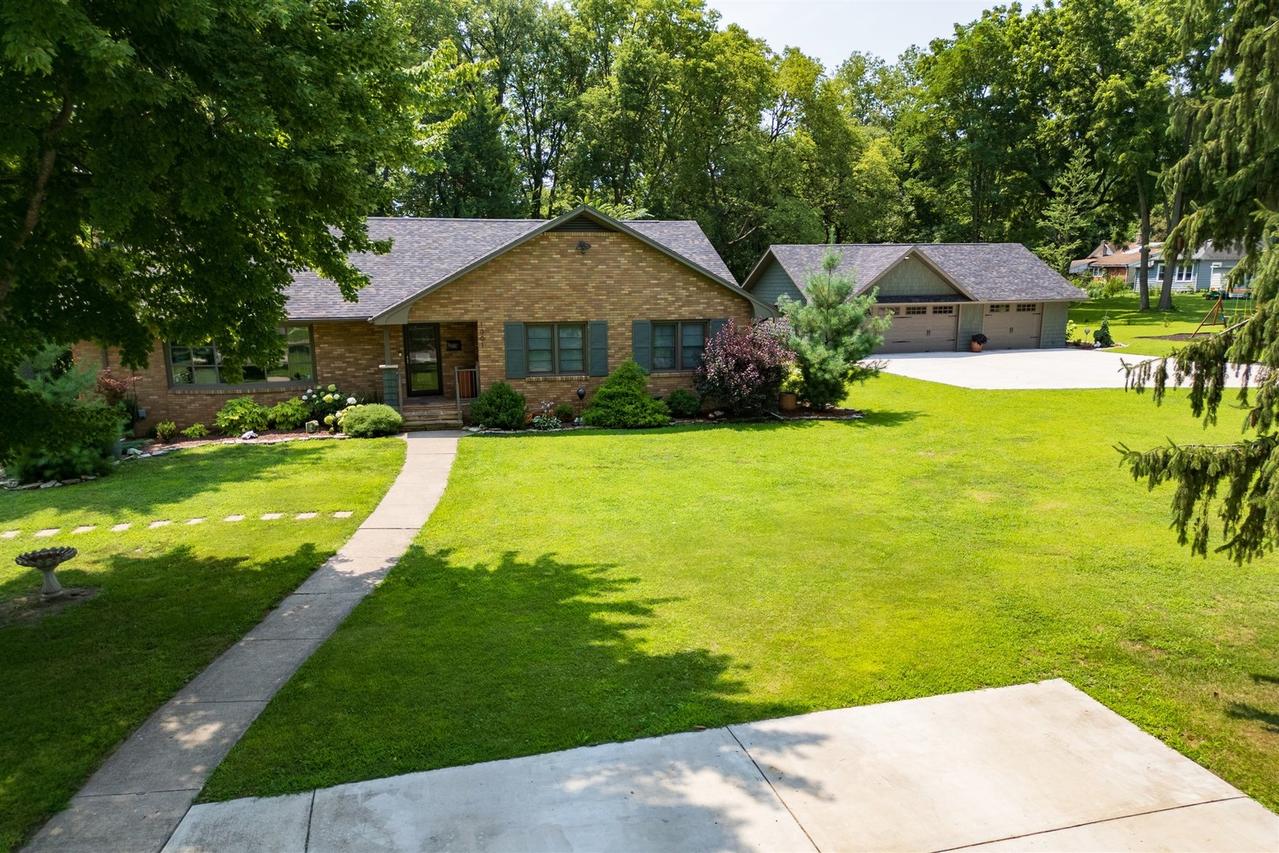 1001 Riverside Ave., Streator, IL 61364