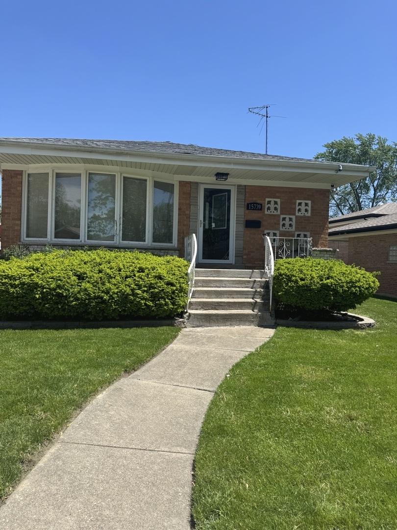 15739 Ingleside Ave., Dolton, IL 60419