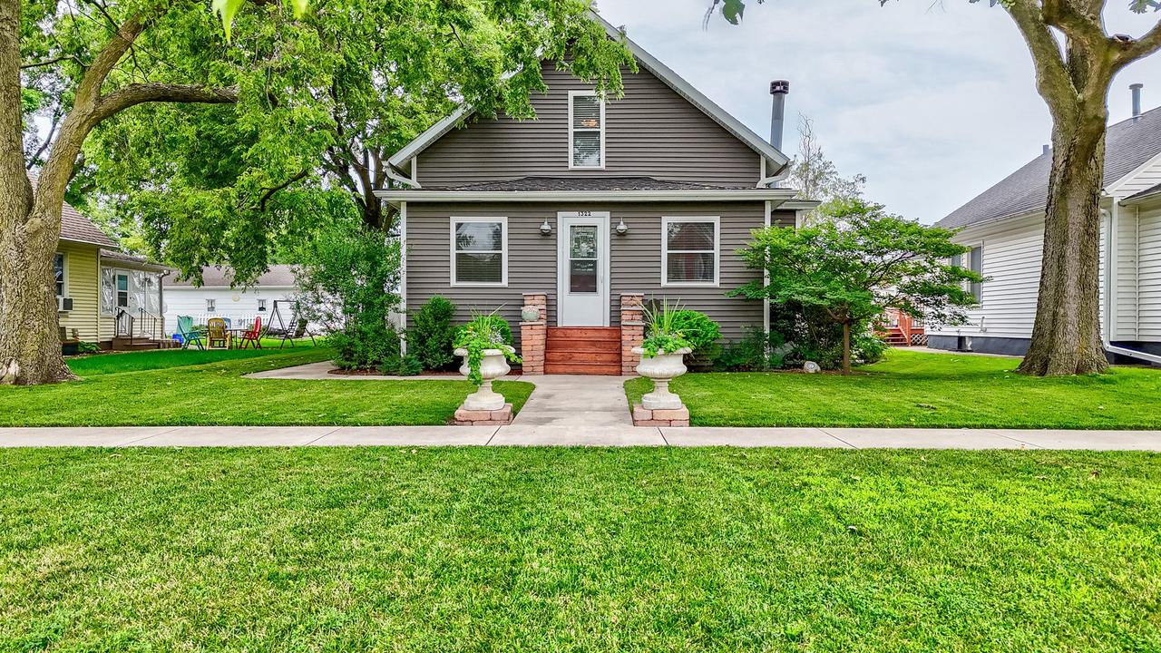 1322 W Madison St., Ottawa, IL 61350
