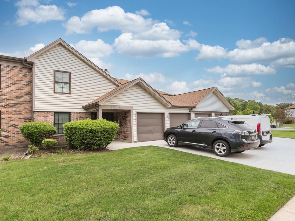 735 Weidner Rd. #145A1, Buffalo Grove, IL 60089