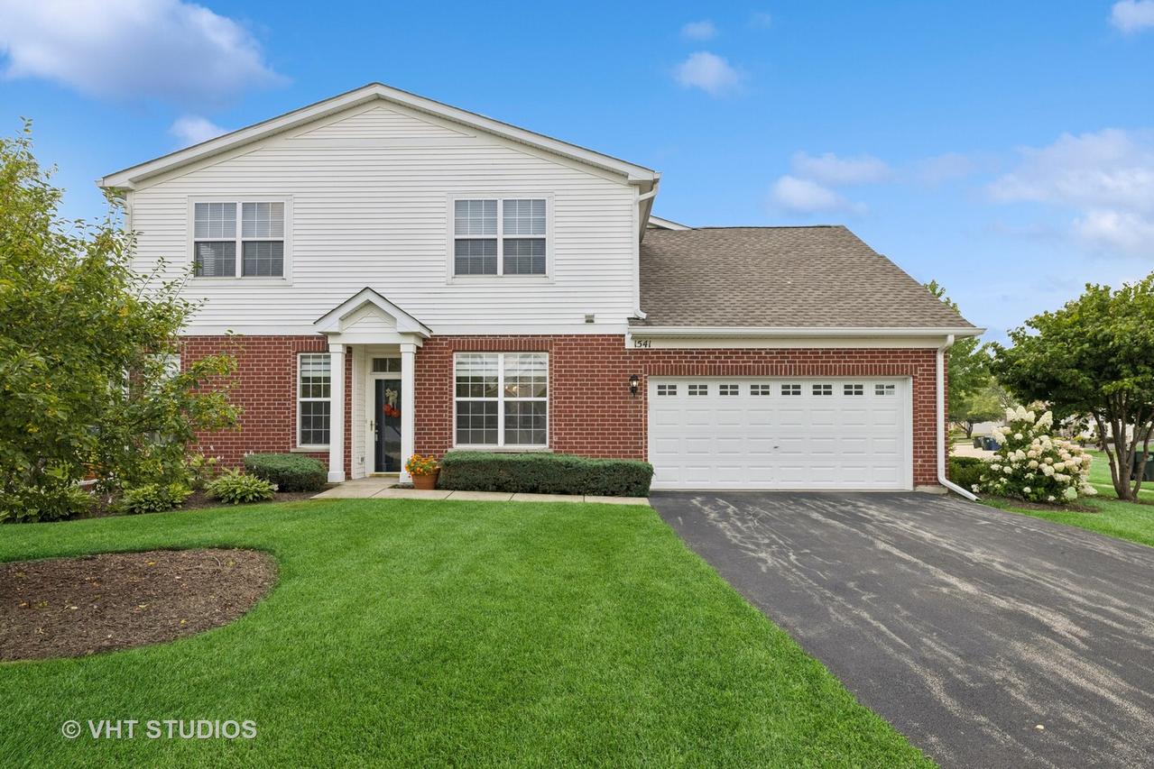 1541 Matthew Dr. #1, Algonquin, IL 60102
