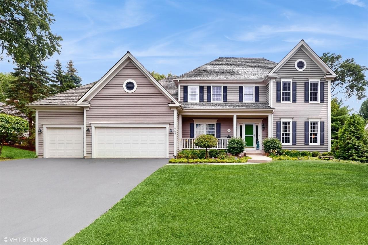1055 White Pine Dr., Cary, IL 60013