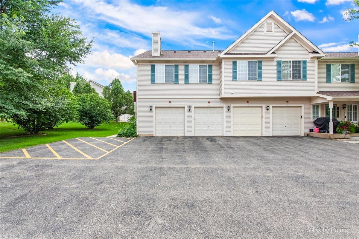 541 Fox Ridge Dr., Fox Lake, IL 60020