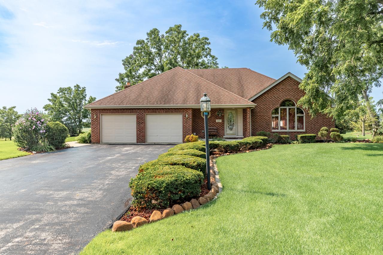 12215 Cashlenan Ln., New Lenox, IL 60451