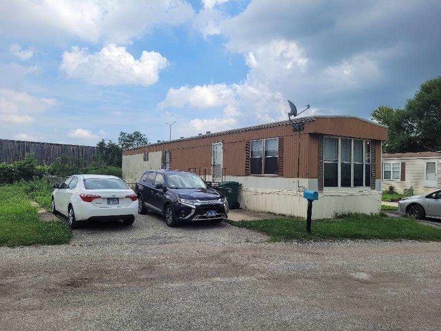 11725 S Ridgeland Ave. #87, Worth, IL 60482