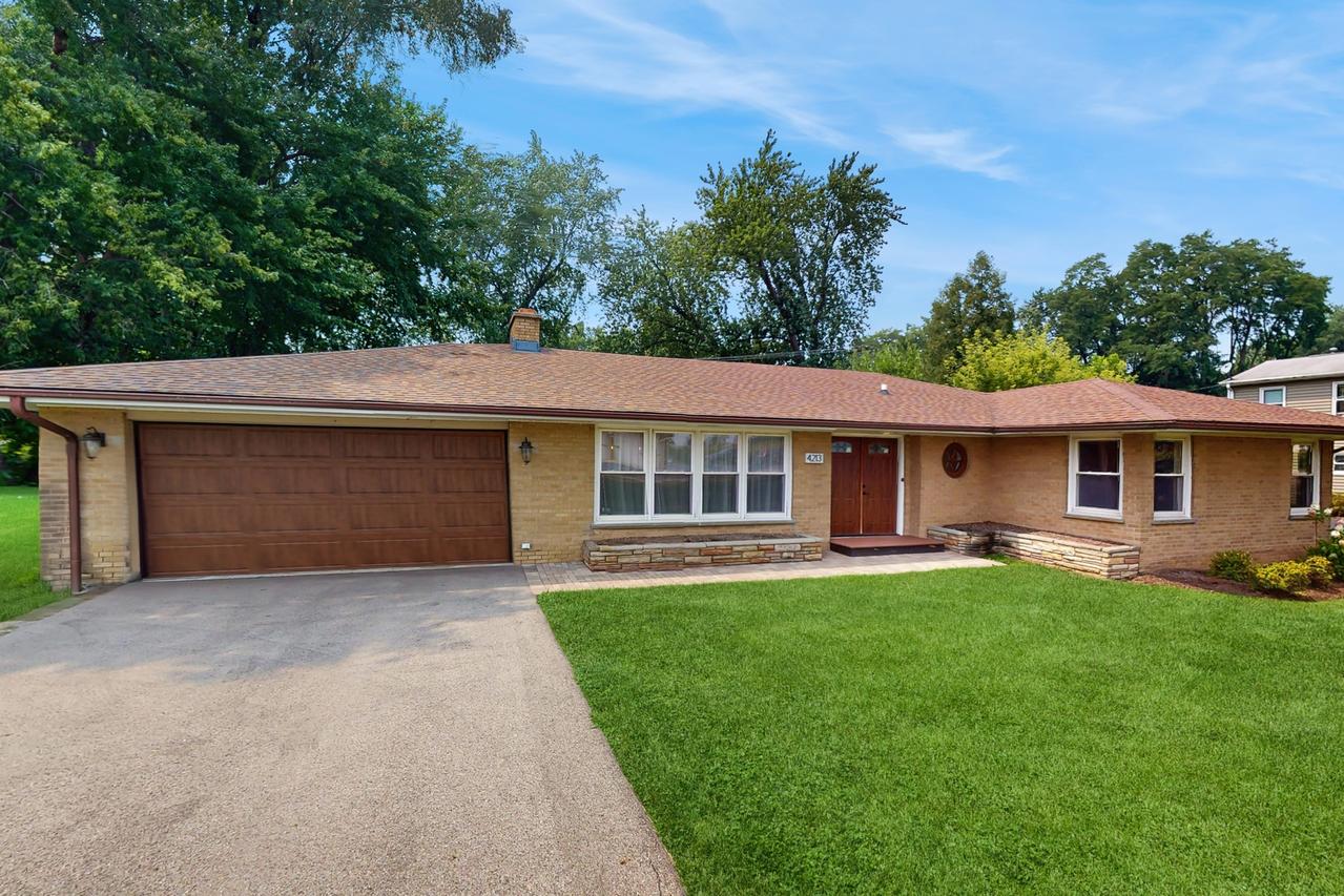 4213 E Wonder Lake Rd., Wonder Lake, IL 60097