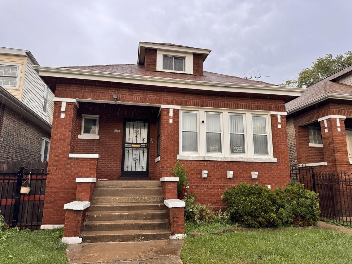 7153 S Artesian Ave., Chicago, IL 60629