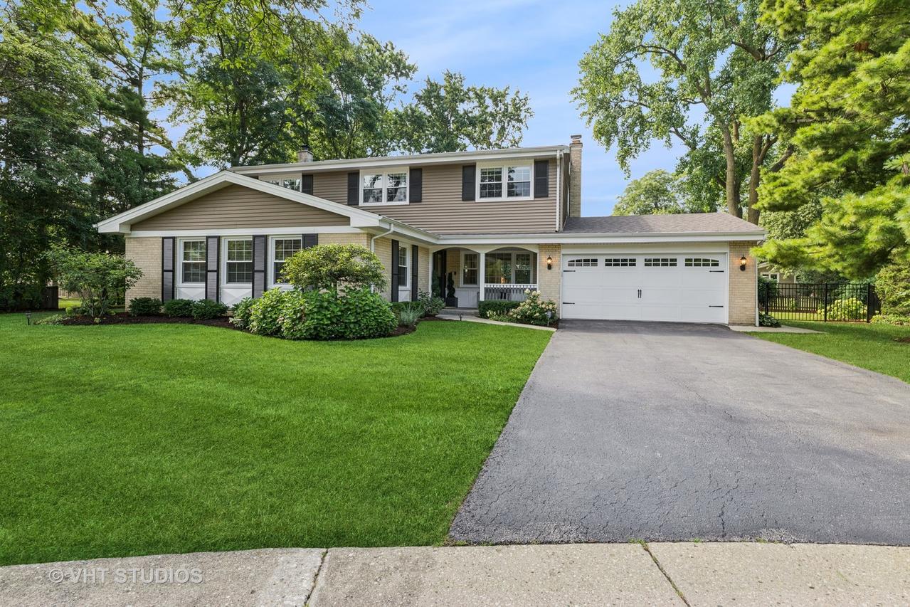 3139 Iris Ct., Northbrook, IL 60062