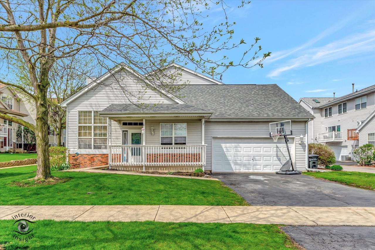 1366 Fox Hound Tr., Beecher, IL 60401