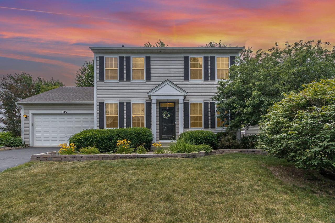 315 Kensington Dr., Oswego, IL 60543