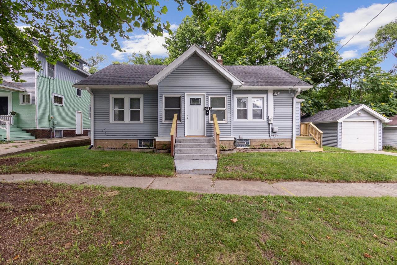 422 Miriam Ave., Rockford, IL 61101