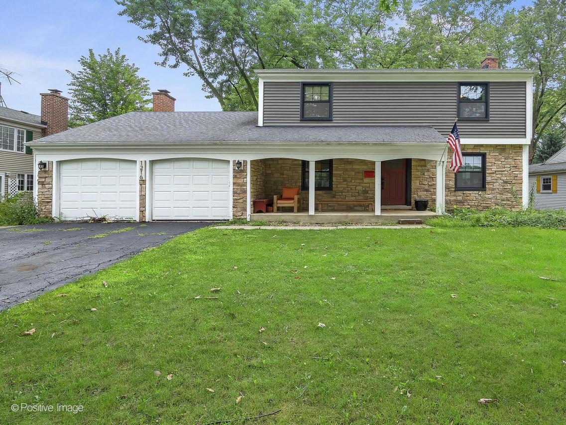 1216 Suffolk St., Naperville, IL 60563
