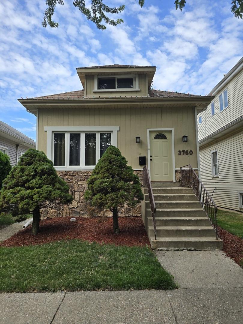 3760 N Osceola Ave., Chicago, IL 60634